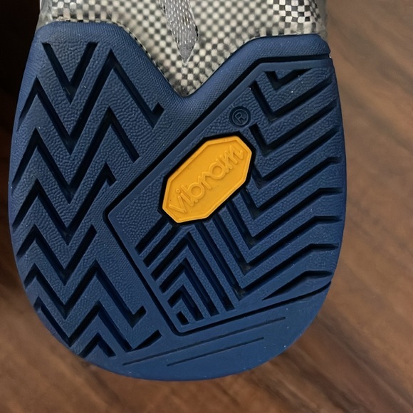 New Tyrol Women's Volley V Pickleball Shoe Navy/Pink - Picture 7 of 16